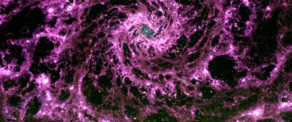 Spiralna galaksija Messier 74