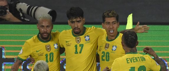 Neymar, Paqueta i Firmino