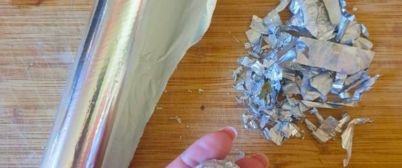 Trik s aluminijskom folijom