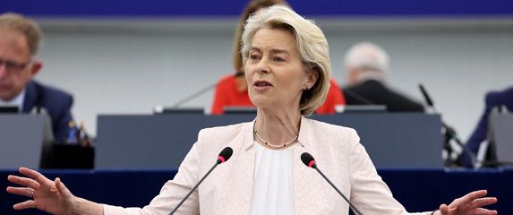 Ursula von der Leyen govorila u Europskom parlamentu - 1