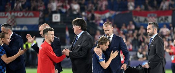 Aleksander Čeferin i Luka Modrić