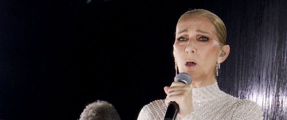 Celine Dion na otvorenju Olimpijskih igara u Parizu - 1