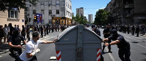 Prosvjedi u Srbiji - 4