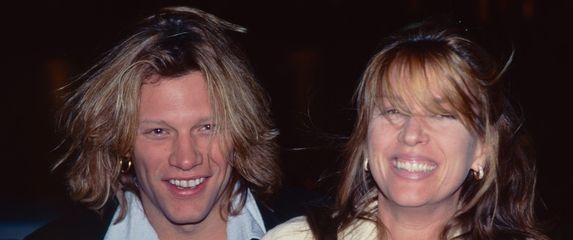 Parovi koji se vole od srednje škole