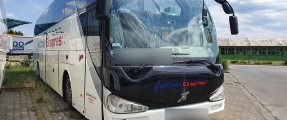 Autobus, ilustracija