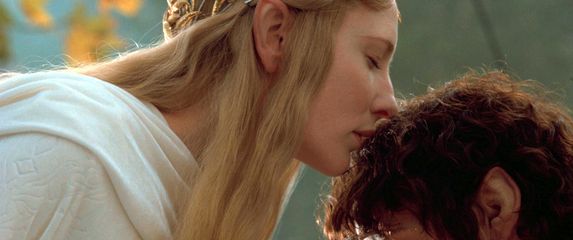 Scena iz filma 'Gospodar prstenova: Prstenova družina'