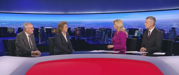 Krunoslav Capak, Andrea Humski, Romina Knežić i Petar Pereža