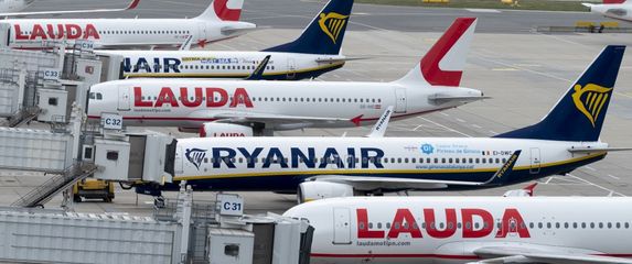 Zrakoplovi aviokompanije Ryanair, ilustracija