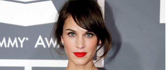 Šiške na stranu lako se integriraju u ostatak frizure