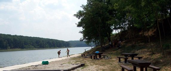 Jezero Lapovac kod Našica