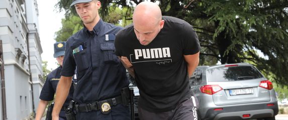 Dovođenje zaštitara na sud