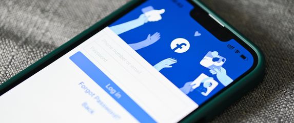 Oglašavanje na društvenim mrežama