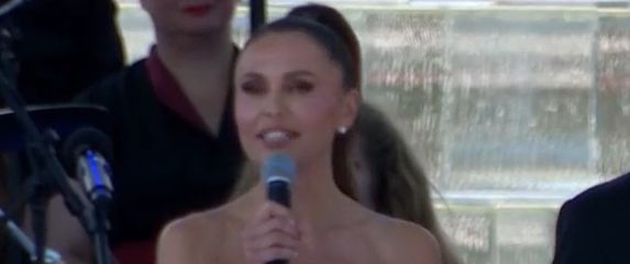 Mila Horvat na mimohodu