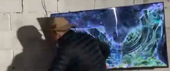 Razbijen TV
