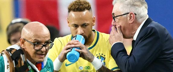 Neymar i Carlo Ancelotti