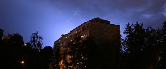 Munje iznad Zagreba