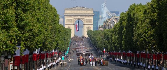 Pariz - Dan pada Bastilje, vojna parada