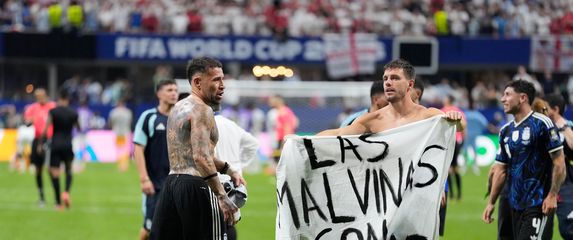 Transparent Argentinaca