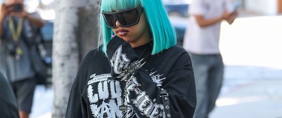 North West - 5