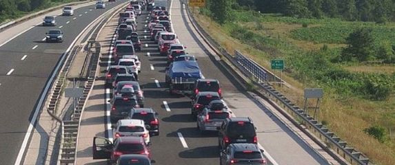 Pojačan promet na autocestama - 3