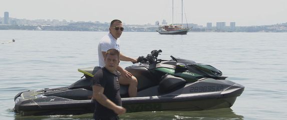 Trojac spasio ženu od utapanja - 3