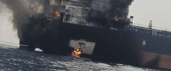 Pogođen tanker
