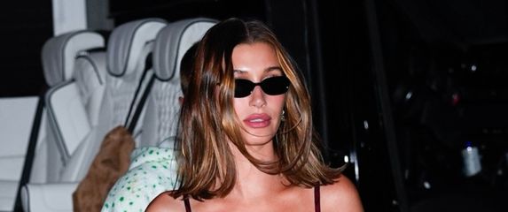 Hailey Bieber