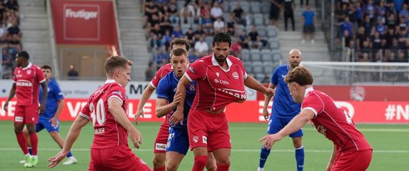 Thun - Dinamo