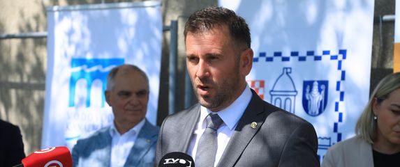 Tomislav Šuta