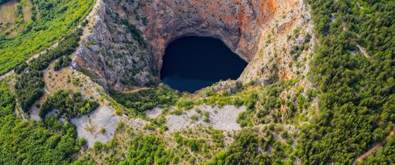 Crveno jezero - 2