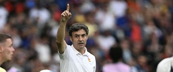 Santi Denia