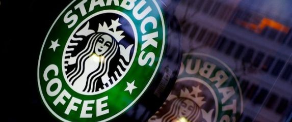 Starbucks uvodi bežične punjače sa smartphone diljem svijeta