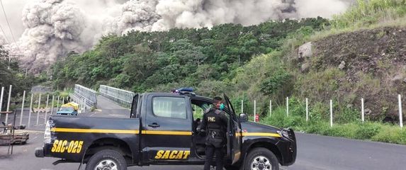 Erupcija vulkana Fuego u Gvatemali (Foto: AFP) - 4