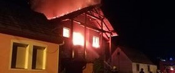 Požar u Brestovcu (Foto: Požega.eu)