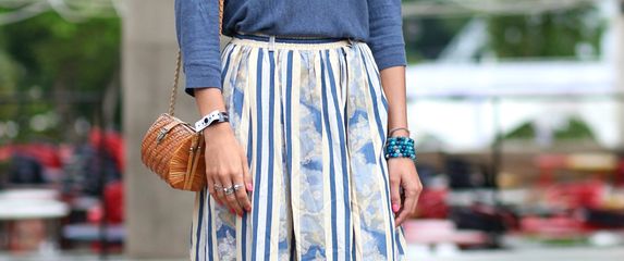 Duge suknje u svaku kombinaciju donose dozu glamura