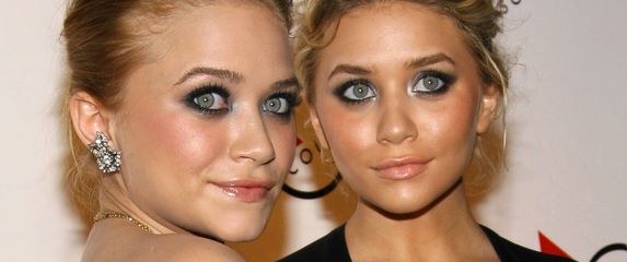 Mary-Kate i Ashley Olsen (Foto: Profimedia)