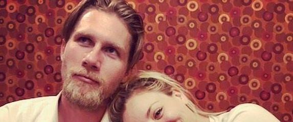 Kaley Cuoco i Karl Cook (Foto: Instagram)