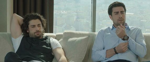 Caglar Ertugrul i Alp Navruz (Foto: Screenshot)