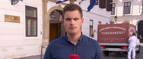 Dino Goleš prati sjednicu Vijeća za obranu (Foto: Dnevnik.hr)