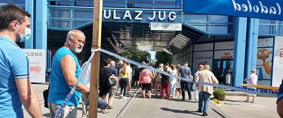 Cijepljenje na Velesajmu u Zagrebu - 2