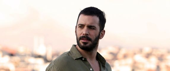 Turski glumac Baris Arduc - 5