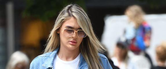 Zagrebačko street style izdanje u suknji od trapera