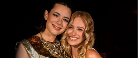 Mia Dimšić i Domenica Žuvela