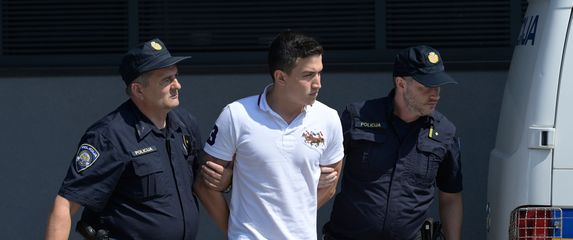 Privođenje mladića za nesreću u Buzinu - 2