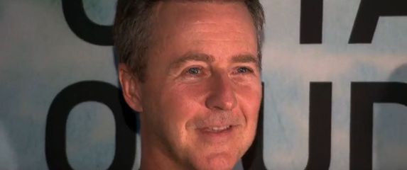 Edward Norton na Lopudu - 1