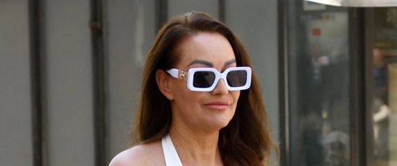 Dama iz Zagreba u vrtoglavim štiklama brenda Aldo