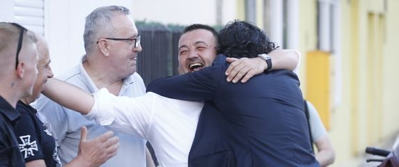 Doček izbornih rezultata u stožeru Marijana Pavličeka - 11