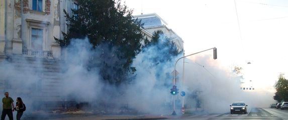 Zaprašivanje komaraca
