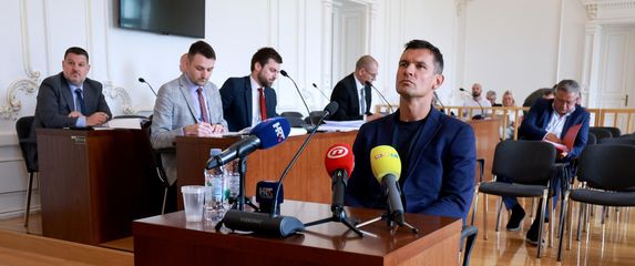 Dejan Lovren svjedočio na suđenju braći Mamić i ostalima - 3