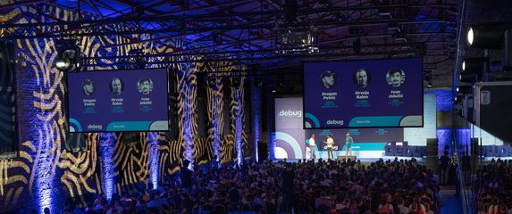 .debug konferencija